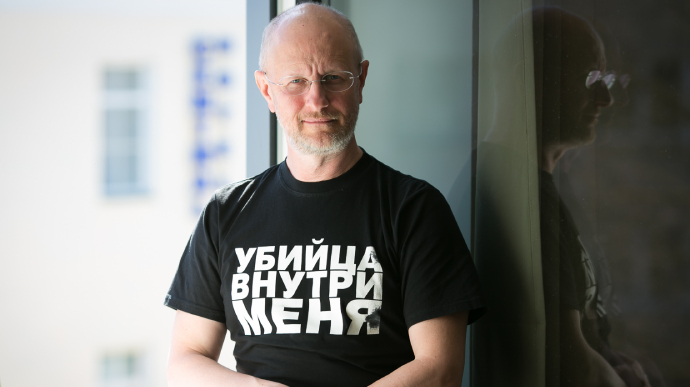 Кіноперекладача Гобліна внесли до чорного списку України