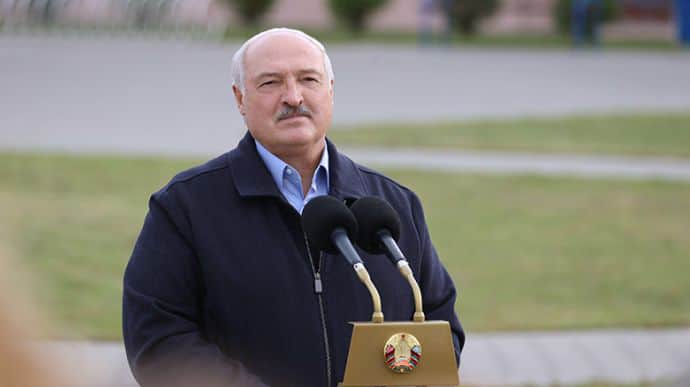 Лукашенко заявив, що Україна буде наша, і розповів, як попереджав Зеленського