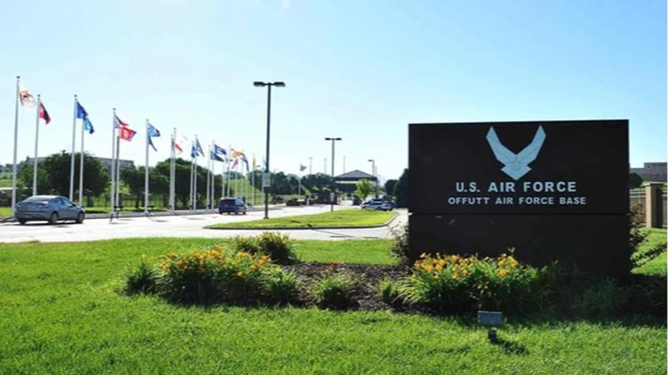 Retired US Army officer pleads guilty to leaking Ukraine war secrets to online "lover"