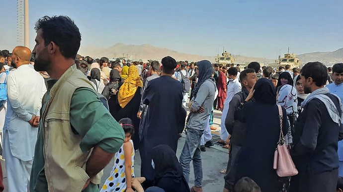 Британия прекратила эвакуацию гражданских из Кабула