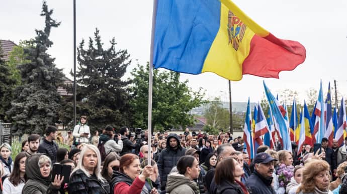 Понад 50% жителів Молдови за замороження війни в Україні й територіальні поступки РФ — опитування 