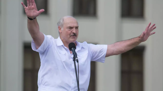 Лукашенко порівняв Білорусь із США і назвав умову перевиборів