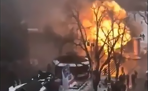 Львів: З'явилося відео моменту вибуху на різдвяному ярмарку