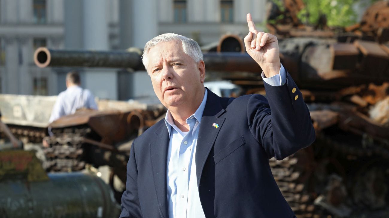 Сенатор Грем заявив, що Трамп підтримав законопроєкт про санкції проти РФ, але "послаблений"