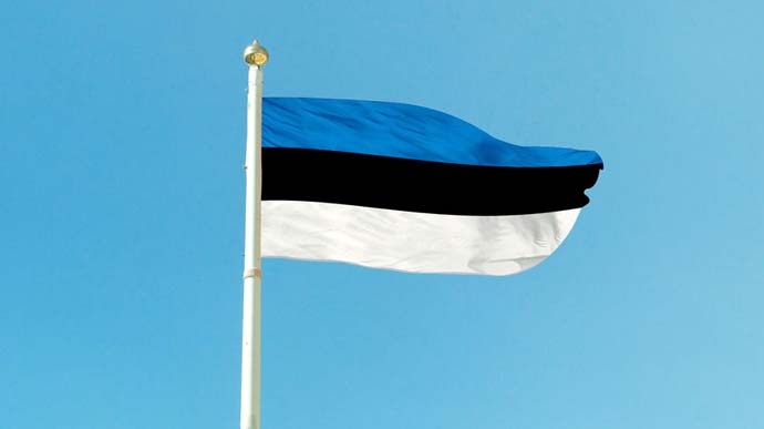 Эстония открылась для вакцинированных украинцев