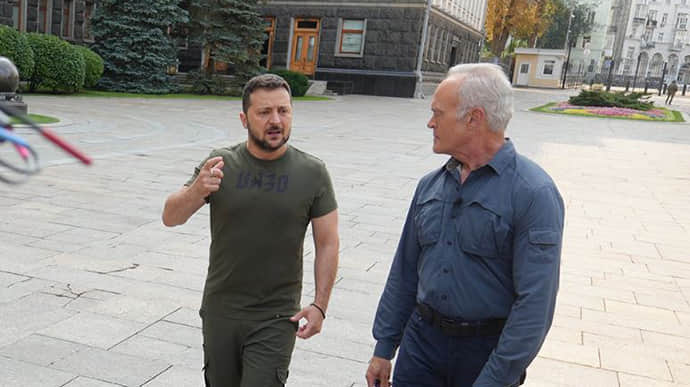 Zelenskyy says Ukrainian forces must advance in their counteroffensive and not give Putin respite