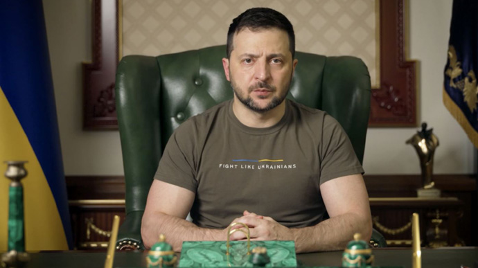 Zelenskyy holds Supreme Commander-in-Chief meeting to discuss latest Russian attacks and ammunition supply
