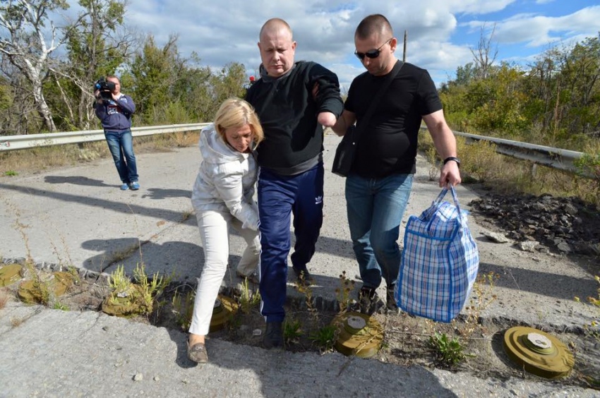 Останній обмін відбувся у вересні 2016 року: бойовики віддали Олега Жемчугова, який внаслідок вибуху втратив зір, слух і обидві руки, і Юрія Супруна