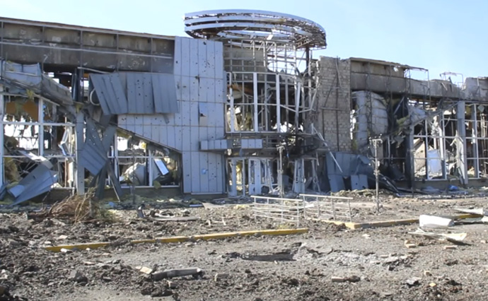 Появилось видео руин Луганского аэропорта, который ВСУ держали более 100 дней