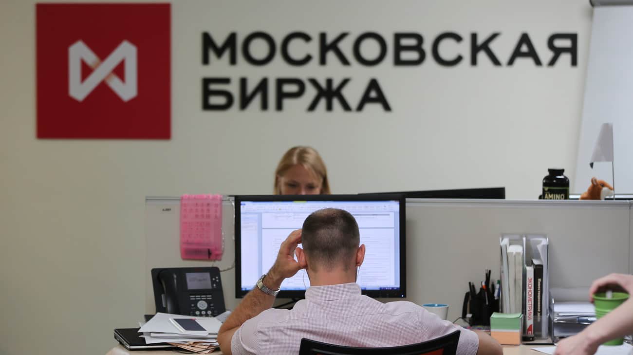 One in 10 foreign investors leave Moscow Exchange following US sanctions