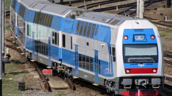 Укрзалізниця відновлює курсування потяга Мукачево-Будапешт