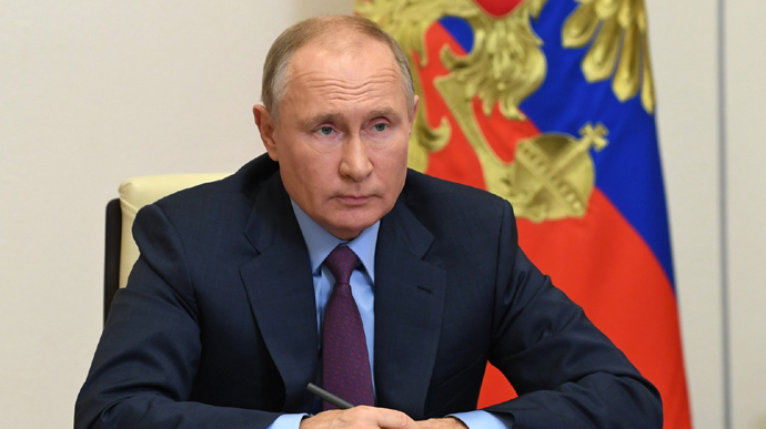 Российский Кабмин поддержал право Путина снова баллотироваться в президенты