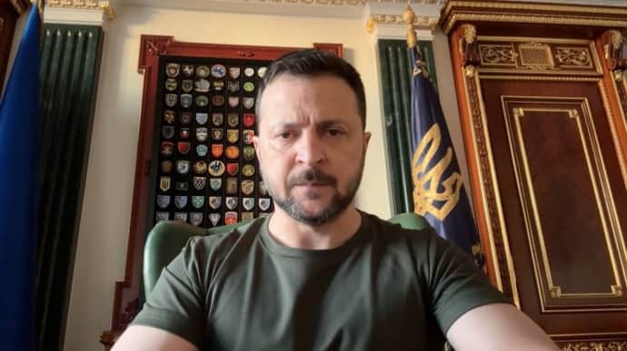Зеленський збирав нараду щодо українських ракет: Деталі не публічні, але є результати