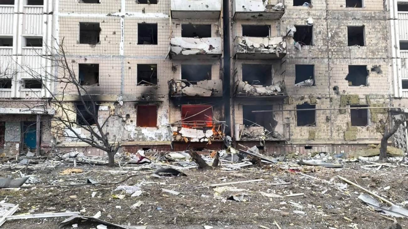 Rușii atacă Stepnohirsk în regiunea Zaporizhzhia cu bombe aeriene, rănind patru persoane – fotografii    