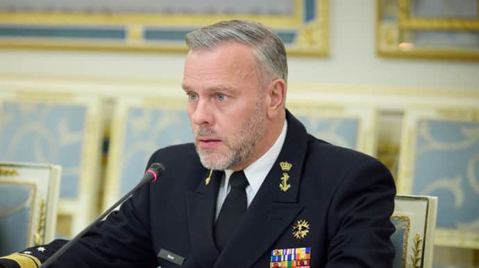 Top NATO general comments on Russian advance: Progress limited, Ukraine can still win 