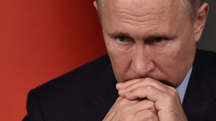 Це катастрофа: московські депутати просять Путіна припинити війну