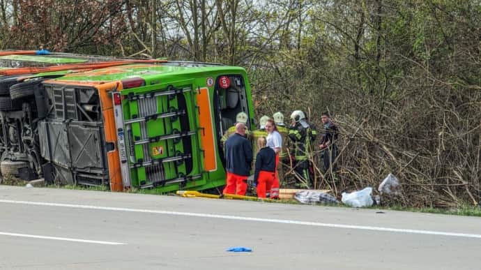 В аварии автобуса Flixbus в Германии пострадали две украинки – МИД