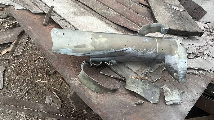 На Київщині уламками ракет пошкоджені 7 будинків − ОВА