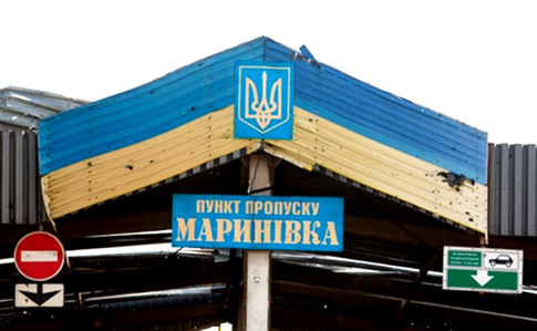 Боевики снова обстреляли контрольный пункт Марьинка