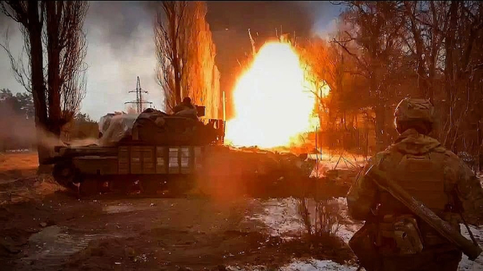 Регіони: окупанти обстріляли Харків, тривають бої на Херсонщині