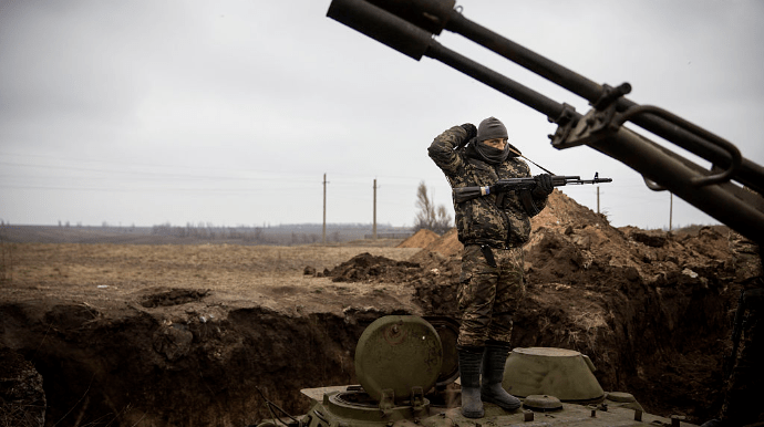 Оккупанты на Донбассе сбросили гранату с беспилотника