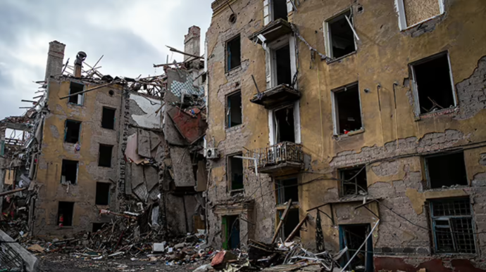 В ОВА розповіли, скільки житлових будинків ворог зруйнував на Донеччині