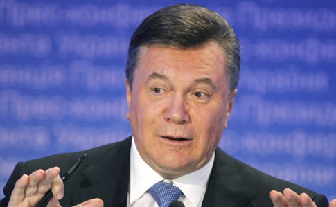 Янукович заявив, що хабарів у Росії не брав