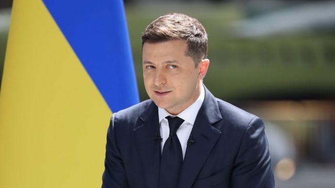 Президент: В РНБО не диктатура, я захищаю Україну