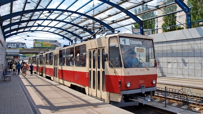 В столице женщина попала под трамвай