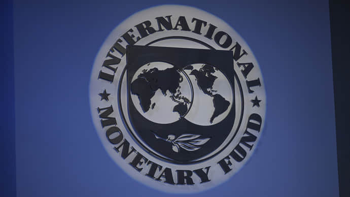 МВФ перевел Украине третий транш на 900 миллионов долларов по программе EFF