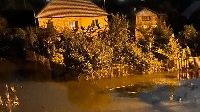 Water level in River Inhulets rising after Russian strike on Kryvyi Rih: Risk of flooding – Office of the President