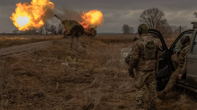 Russians continue assaults on Avdiivka front, 52 combat clashes recorded in past day