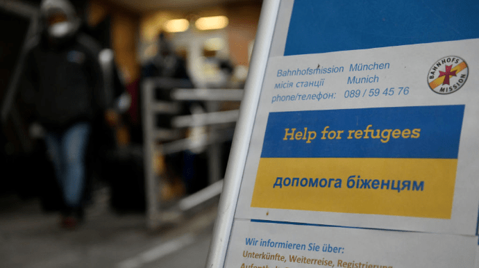 Більше 1,7 млн біженців виїхали з України, з них більше мільйона — до Польщі