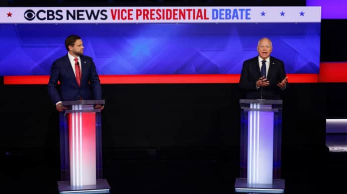 US vice-presidential candidates don't mention war in Ukraine during debate