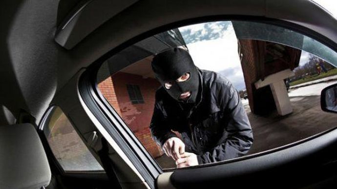 Полиция призывает не платить похитителям за возвращение своего автомобиля