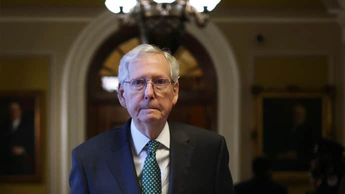Republican leader urges Senate to support Ukraine aid package