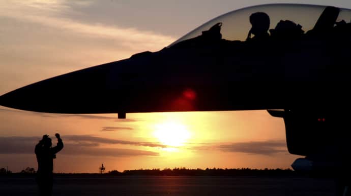У Данії вже підготували 50 українських фахівців для обслуговування F-16