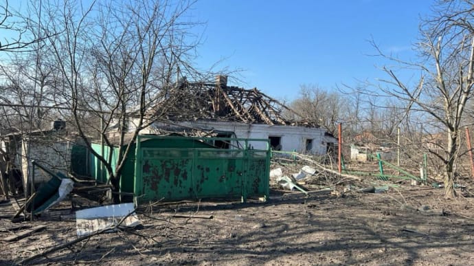 Attacks on Donetsk Oblast: one man killed, four wounded