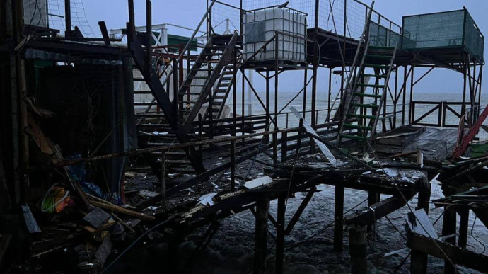 Морская мина во время шторма сдетонировала, повредив несколько зданий возле Одессы