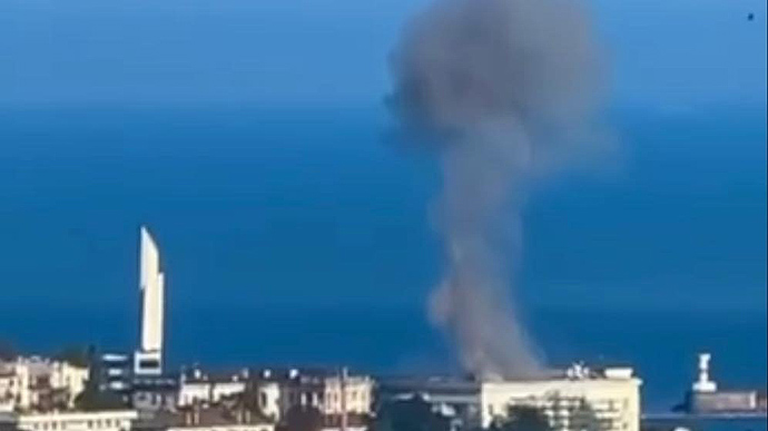 Explosions again in Sevastopol: drone fell on roof of Black Sea Fleet headquarters, occupiers say
