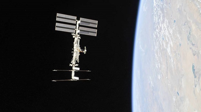 Політ космічних туристів на МКС знову перенесли