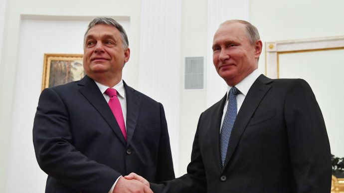 Орбан считает, что резня в Буче могла быть инсценировкой