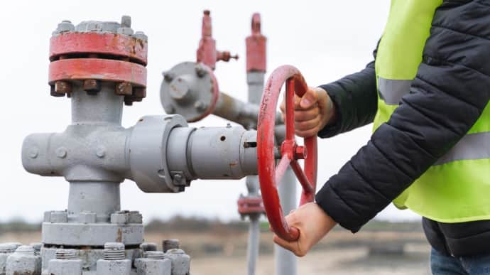 Ukraine tells traders its gas storage sites are safe despite recent Russian attack