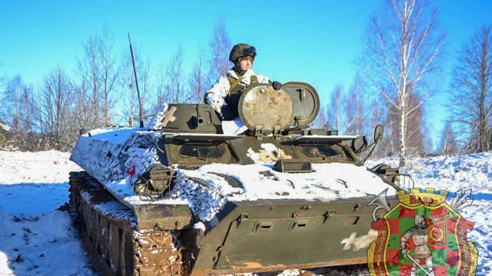 Лукашенко хоче після навчань із Росією залишити якісь збройні сили