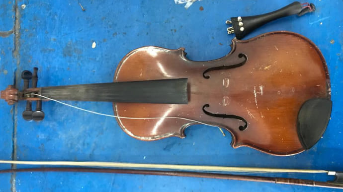 З України намагалися вивезти скрипку Stradivarius