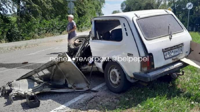 Tank with soldiers in inadequate state runs over civilian car in Russia's Belgorod Oblast – photos