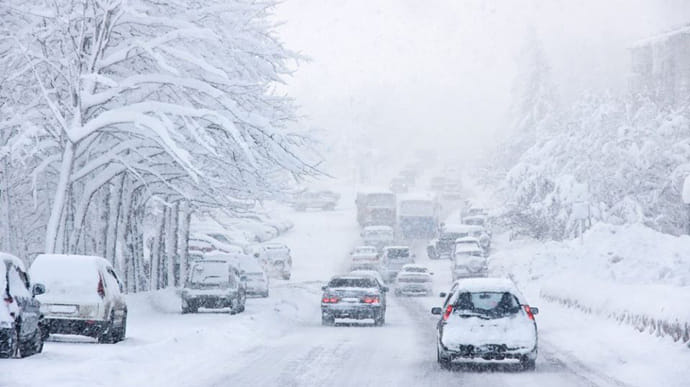 Украину засыплет снегом: объявлено штормовое предупреждение