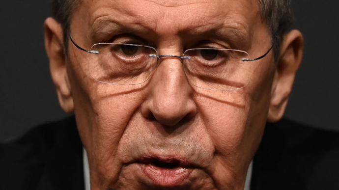 Lavrov is hiding behind “negotiations” to brush off accusations of Russian atrocities in Bucha