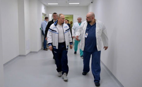 Коронавірус все ближче до Путіна: заразився лікар, який показував йому спецлікарню