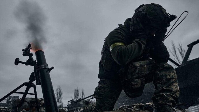 Invaders advance on Bakhmut and Avdiivka fronts, suffer losses – General Staff report